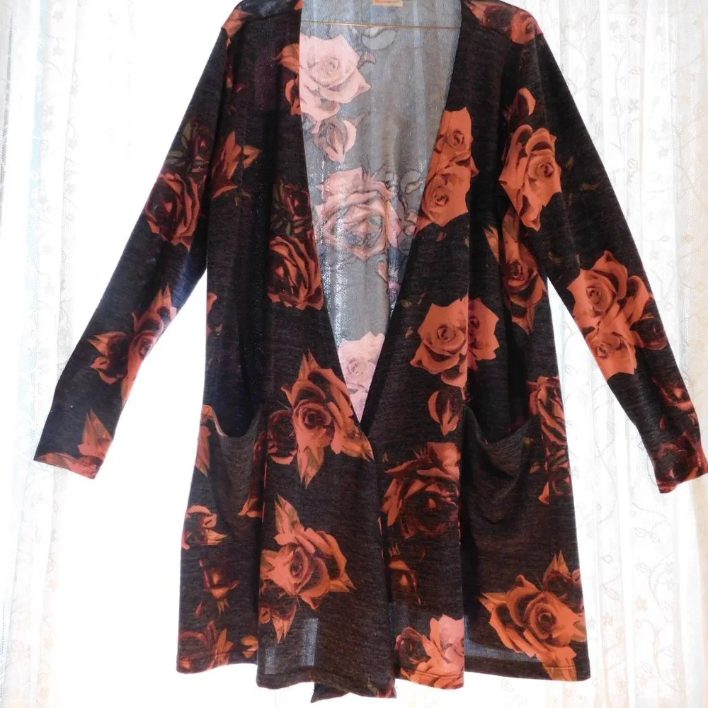 Cardigan - Picture 2 of 2